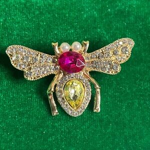 Bee Brooch Pink Yellow Gold Tone Pin